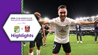 León x Urawa Red Diamonds