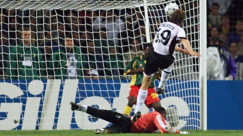 Fanion Wimpel Foot 10x9 Cm - Cameroun Vs Österreich - Groupe B - Coupe Du Monde 1998