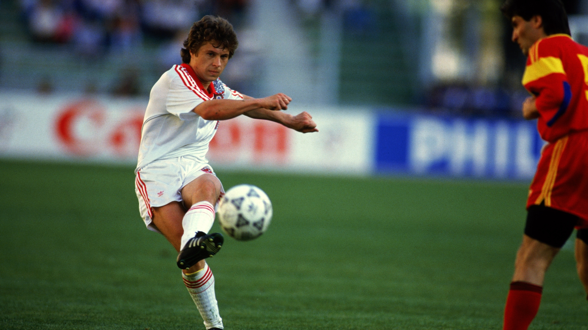 Das Tor von Aleksandr Zavárov 52' | Kamerun - Sowjetunion | FIFA Fussball-Weltmeisterschaft Italien 1990™