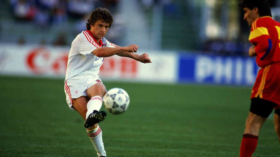 Aleksandr Zavárov Goal 52' | Cameroon vs Soviet Union | 1990 FIFA World Cup Italy™