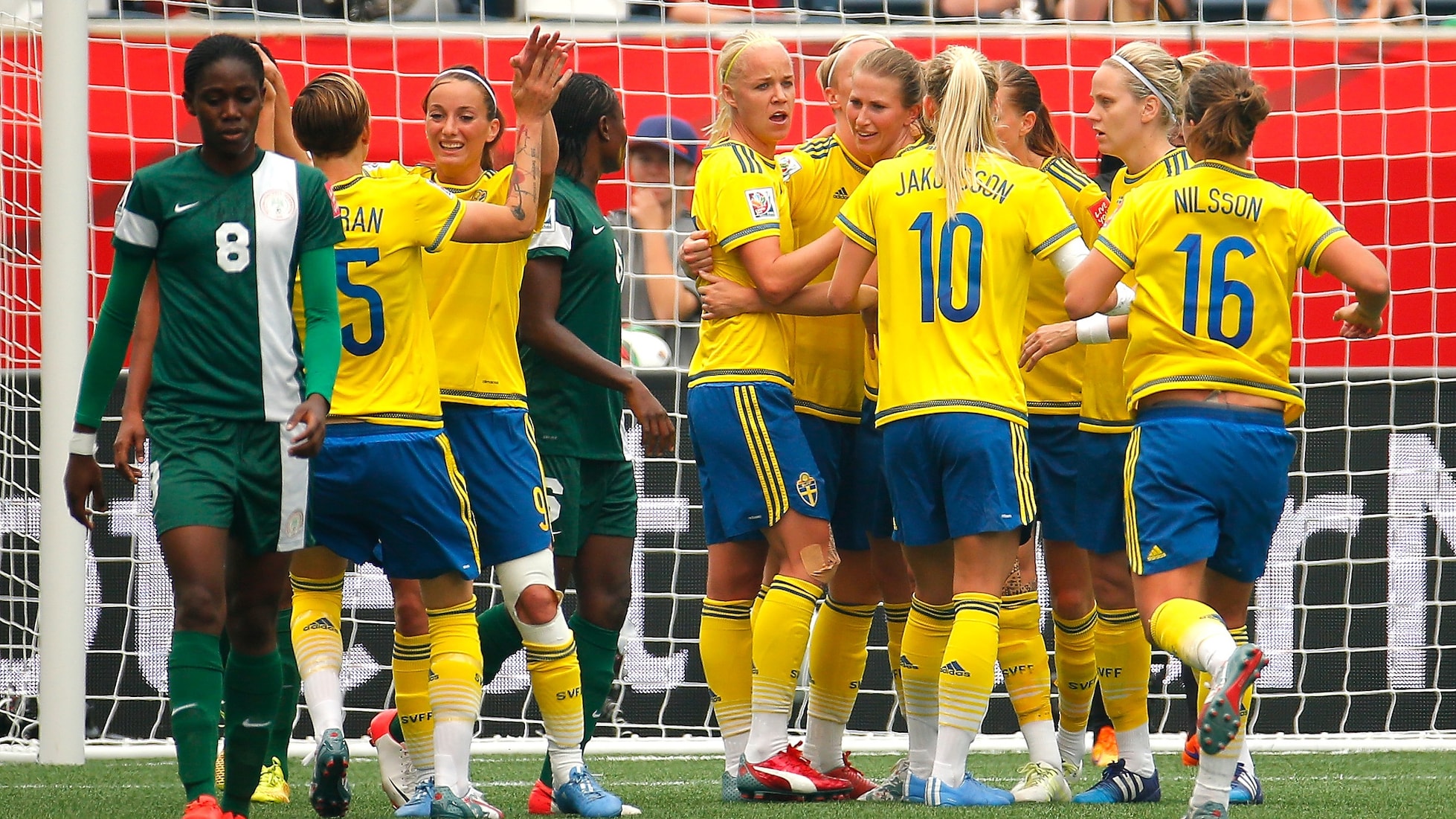 Le but contre son camp de Desire Oparanozie 20' | Suède - Nigeria | Coupe du Monde Féminine de la FIFA, Canada 2015™