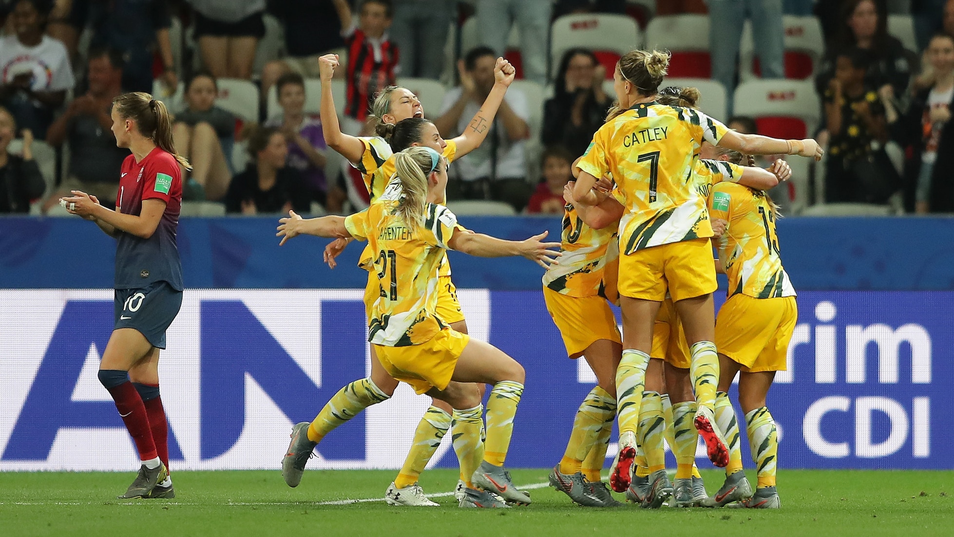 Das Tor von Elise Kellond-Knight 82' | Norwegen - Australien | FIFA Frauen-Weltmeisterschaft Frankreich 2019™