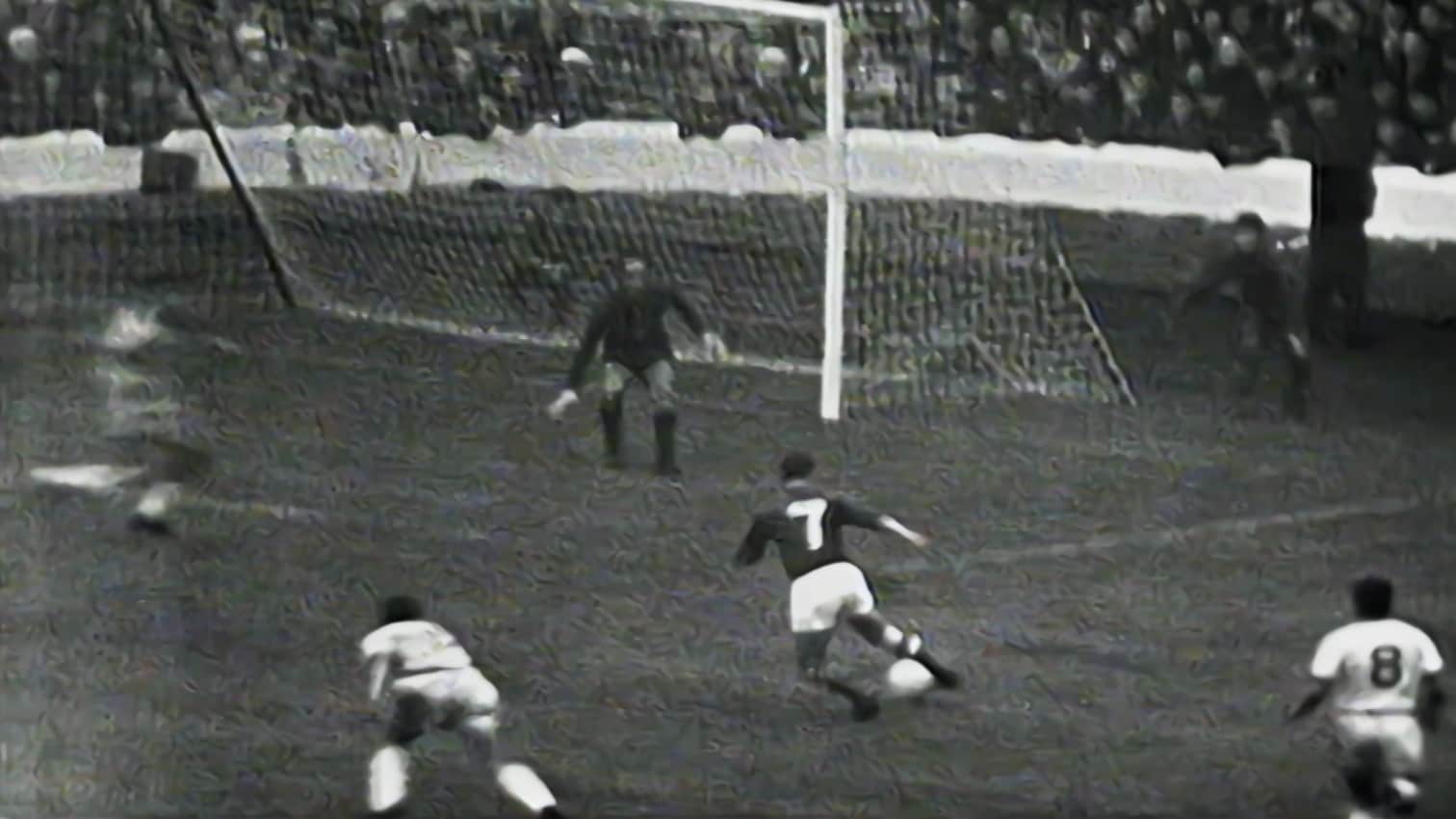 Gol de Ferenc Bene 3' | Hungria x Brasil | Copa do Mundo da FIFA Inglaterra 1966™