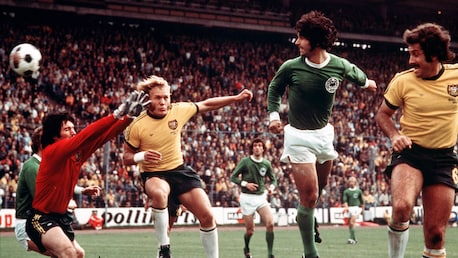 Le but de Gerd Müller 53' | Australie - République Fédérale d'Allemagne | Coupe du Monde de la FIFA, Allemagne 1974™