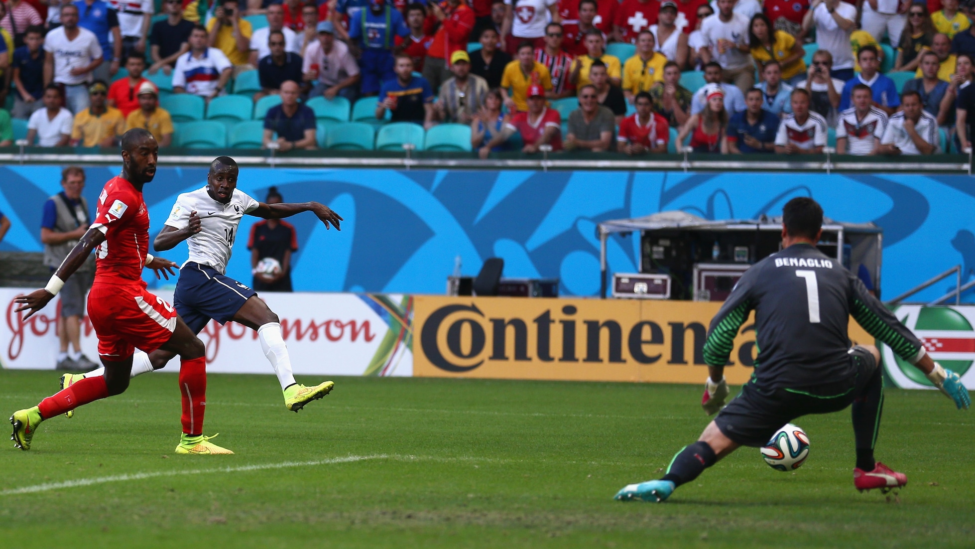 Blaise Matuidi Goal 17' | Switzerland v France | 2014 FIFA World Cup Brazil™