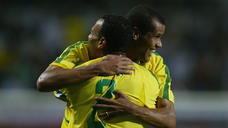 Gol de Rivaldo 32' | Brasil vs RP China | Copa Mundial de la FIFA Corea/Japón 2002™