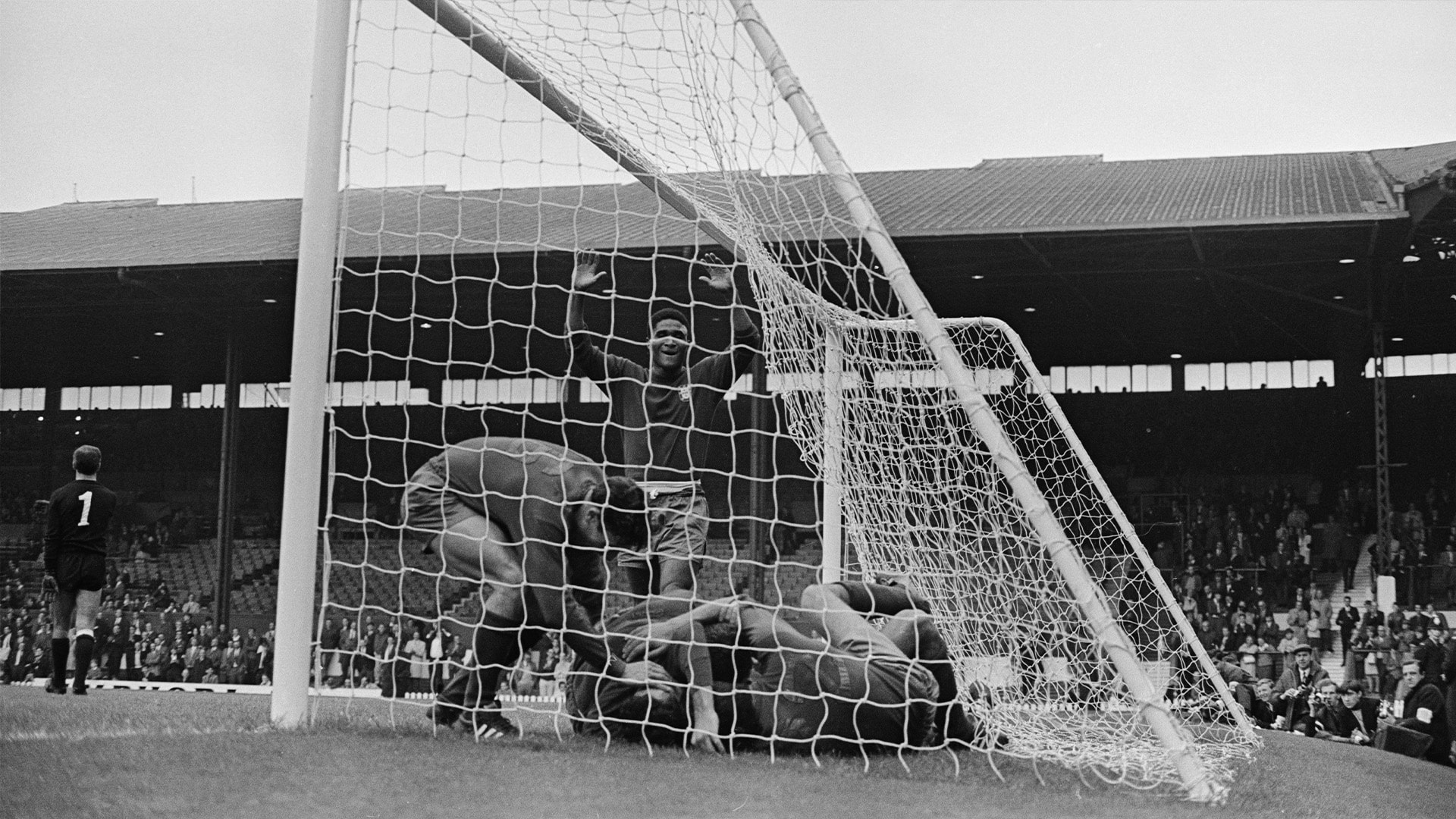 But de José Torres 82' | Portugal - Bulgarie | Coupe du Monde de la FIFA, Angleterre 1966™