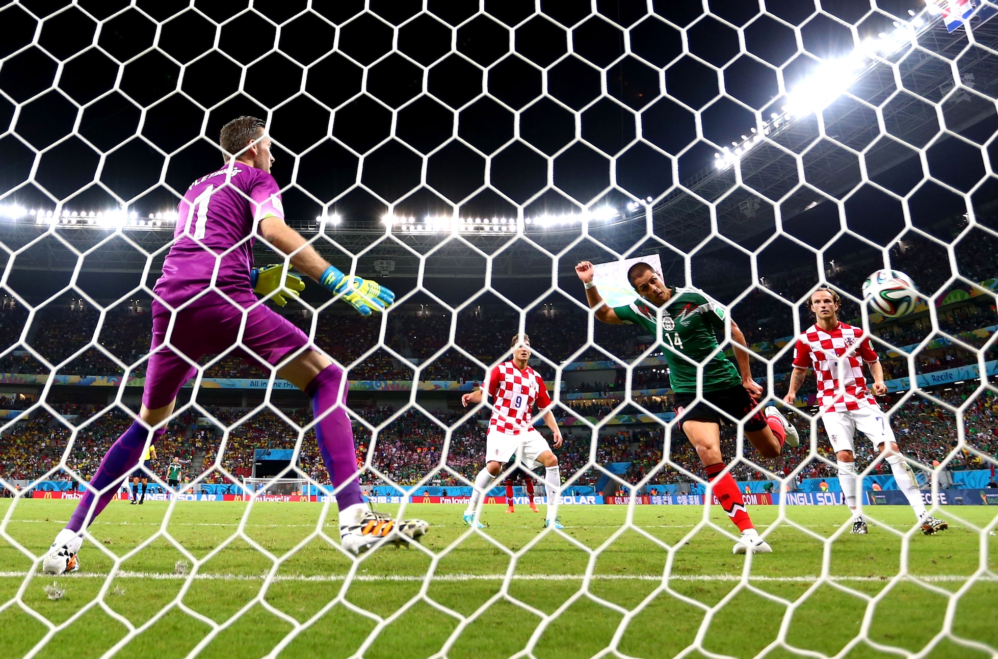Javier Hernandez Goal 81' | Croatia v Mexico | 2014 FIFA World Cup Brazil™