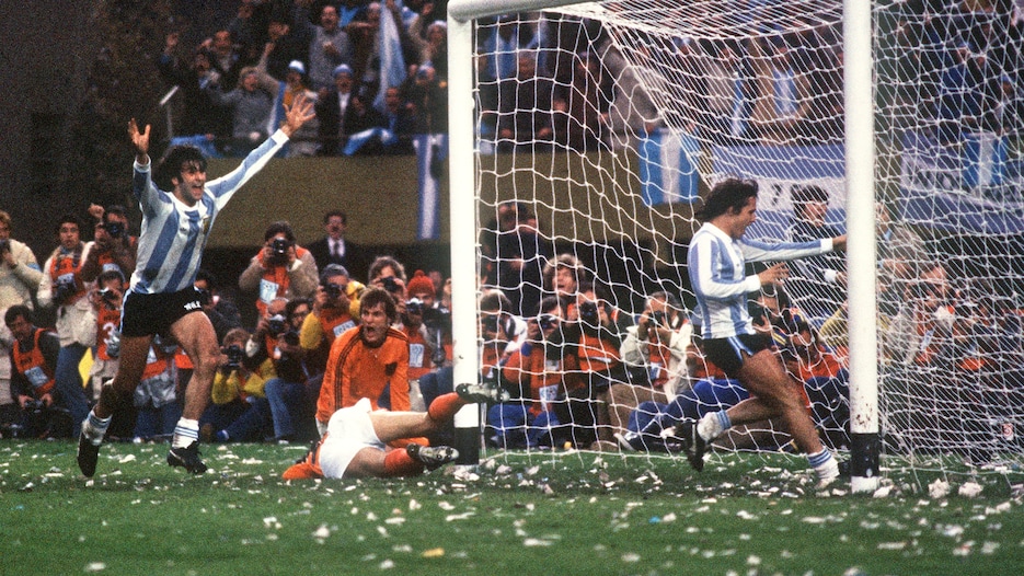 Le but de Mario Alberto Kempes 105' | Argentine - Pays-Bas | Coupe du Monde de la FIFA, Argentine 1978™