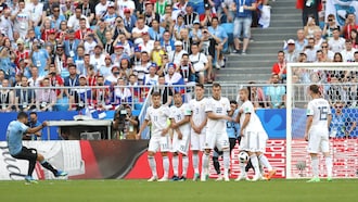 Uruguay v Russia