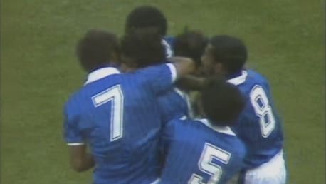 Gol de Faisal Al-Dakhil 57' | Checoslovaquia vs Kuwait | Copa Mundial de la FIFA España 1982™