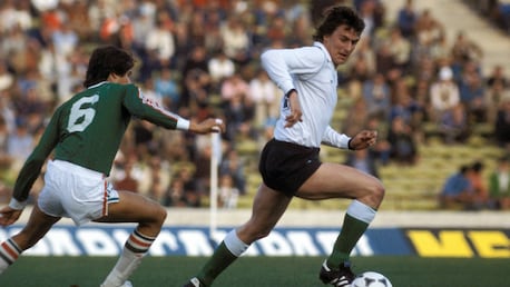 Gol de Dieter Müller 15' | República Federal de Alemania vs México | Copa Mundial de la FIFA Argentina 1978™