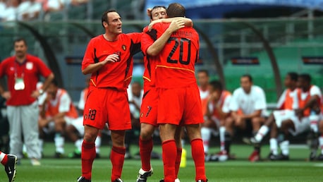 Das Tor von Marc Wilmots 13' | Tunesien - Belgien | FIFA Fussball-Weltmeisterschaft Korea/Japan 2002™