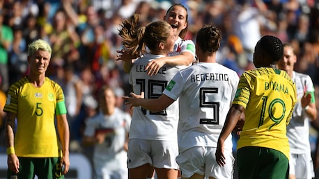Das Tor von Melanie Leupolz 13' | Südafrika - Deutschland | FIFA Frauen-Weltmeisterschaft Frankreich 2019™
