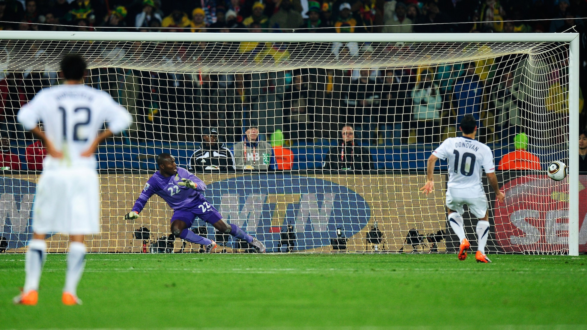 Gol de Landon Donovan 61' | EEUU vs Ghana | Copa Mundial de la FIFA Sudáfrica 2010™