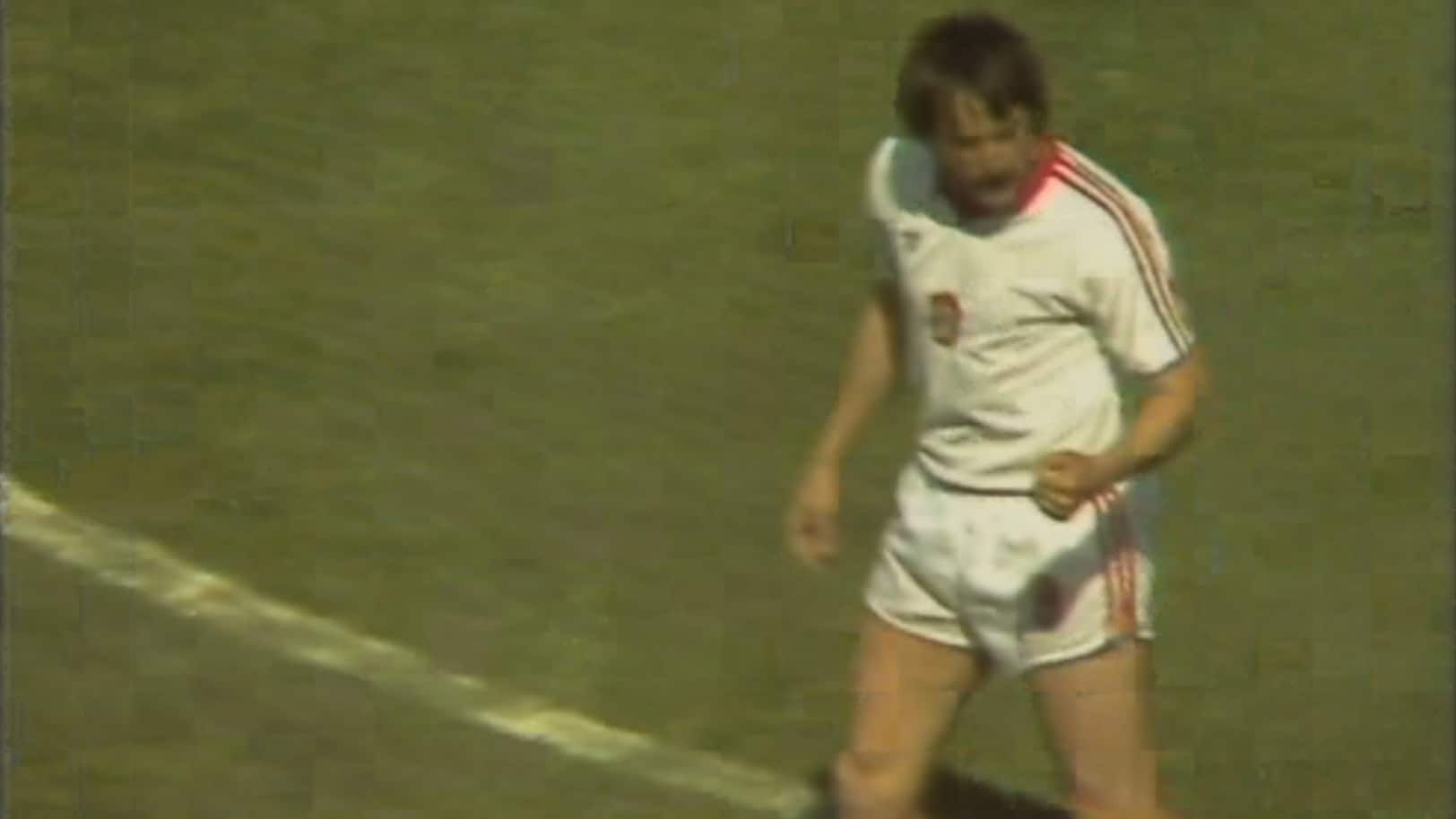 Gol de Antonín Panenka 22' | Checoslovaquia vs Kuwait | Copa Mundial de la FIFA España 1982™