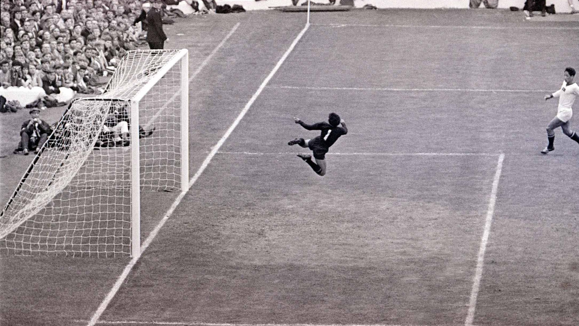 Eusébio Goal 57' | Portugal v Korea DPR | 1966 FIFA World Cup England™