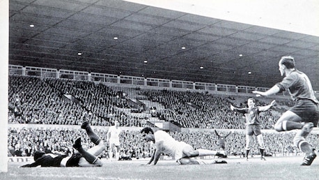 Gol de Ferenc Bene 54' | Hungría vs Bulgaria | Copa Mundial de la FIFA Inglaterra 1966™