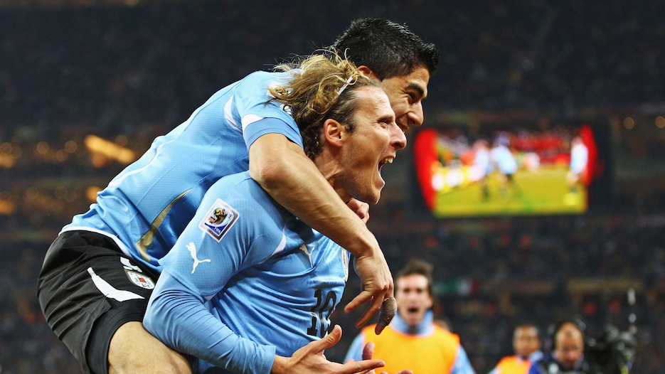 Le but de Diego Forlan 54' | Uruguay - Ghana | Coupe du Monde de la FIFA, Afrique du Sud 2010™