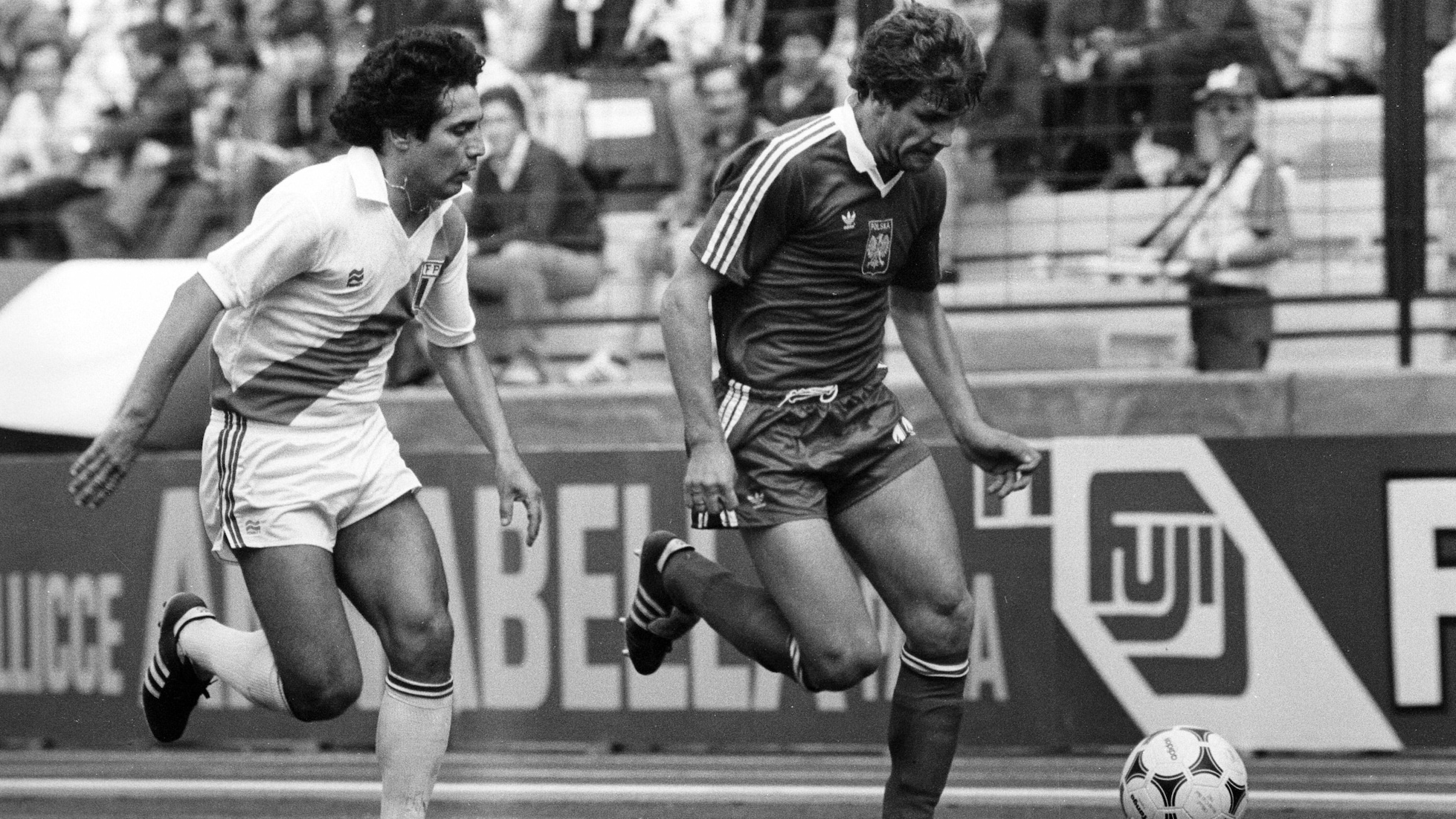 Tor von Włodzimierz Smolarek 56' | Polen vs Peru | FIFA Fussball-Weltmeisterschaft Spanien 1982™