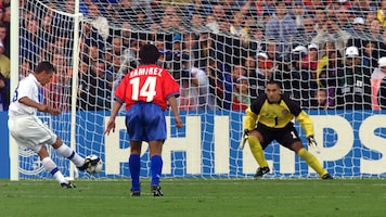 Roberto Baggio Goal 84' | Italy vs Chile | 1998 FIFA World Cup France™