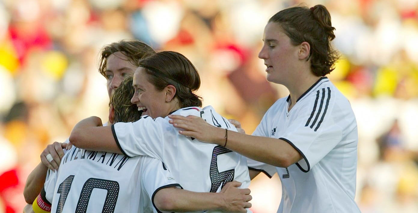 Le but de Bettina Wiegmann 39' | Allemagne - Canada | Coupe du Monde de Football Féminin de la FIFA, Etats-Unis 03™