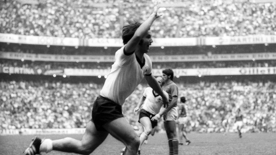 Gerd Müller Goal 94' | Italy vs Germany FR | 1970 FIFA World Cup Mexico™