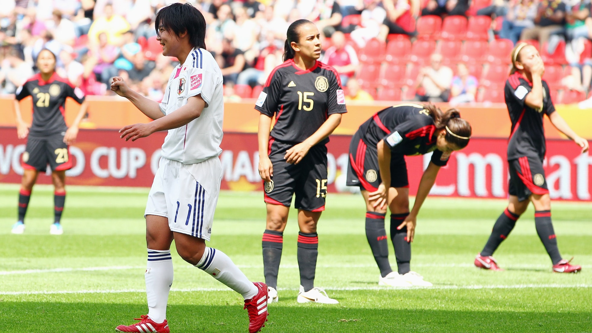 Le but de Shinobu Ohno 14' | Japon - Mexique | Coupe du Monde Féminine de la FIFA, Allemagne 2011™