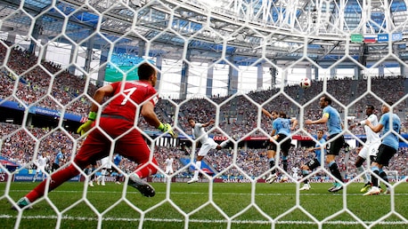 Das Tor von Raphael Varane 40' | Uruguay - Frankreich | FIFA Fussball-Weltmeisterschaft Russland 2018™