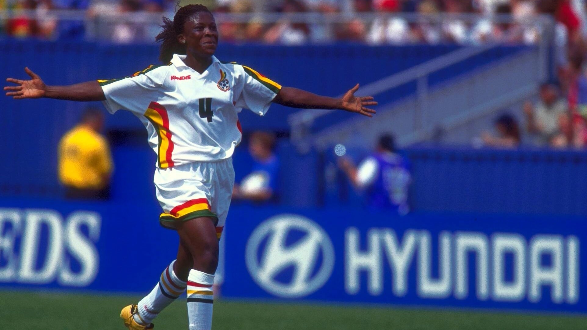 Le but de Nana Gyamfuah 76' | Australie - Ghana | Coupe du Monde de Football Féminin de la FIFA, Etats-Unis 99™