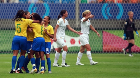 Das Tor von Daniela 10' | Neuseeland - Brasilien | FIFA Frauen-Weltmeisterschaft China 2007™