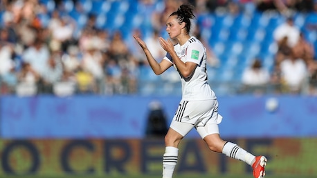 Das Tor von Lina Maria Magull 57' | Südafrika - Deutschland | FIFA Frauen-Weltmeisterschaft Frankreich 2019™