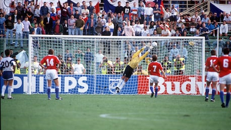 Milan Luhový Goal 90' | USA vs Czechoslovakia | 1990 FIFA World Cup Italy™