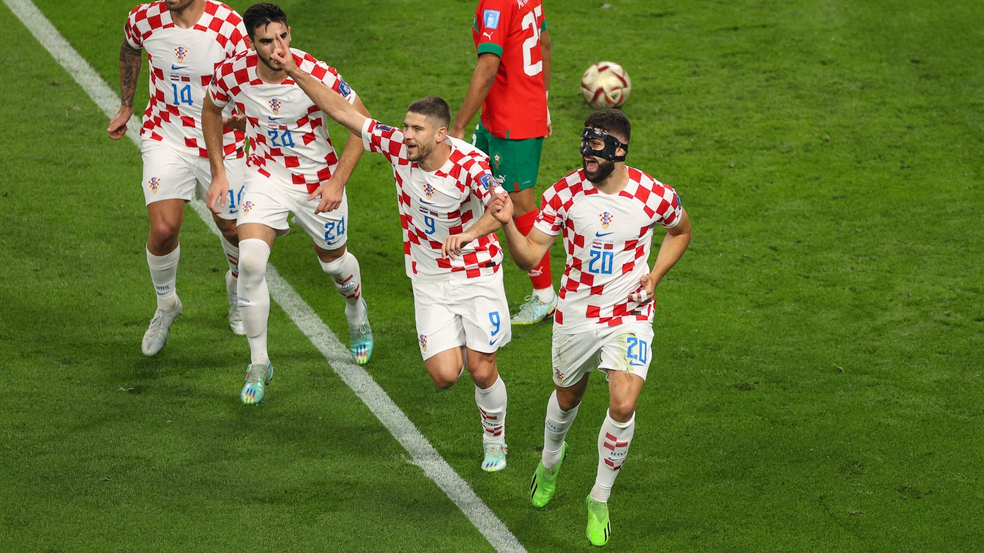 Das Tor von Josko Gvardiol 7' | Kroatien - Marokko | FIFA Fussball-Weltmeisterschaft Katar 2022™