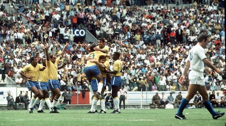 Le but de Roberto Rivelino 24' | Brésil - Tchécoslovaquie | Coupe du Monde de la FIFA, Mexique 1970™