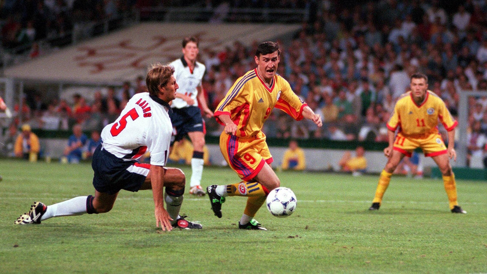 Viorel Moldovan Goal 46' | Romania vs England | 1998 FIFA World Cup France™