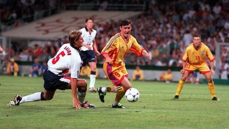 Le but de Viorel Moldovan 46' | Roumanie - Angleterre | Coupe du Monde de la FIFA, France 1998™