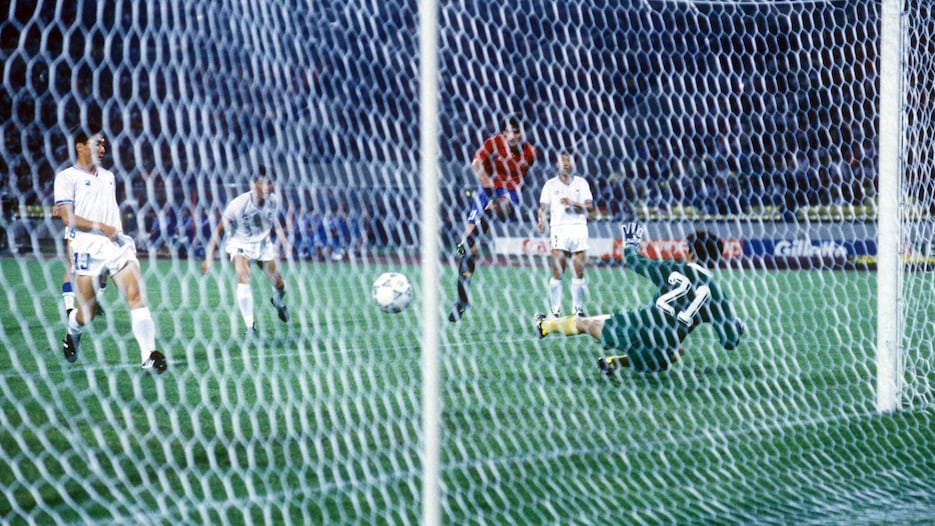 Míchel González Goal 81' | Korea Republic vs Spain | 1990 FIFA World Cup Italy™