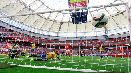 Gol de Martina Moser 75' | Suiza vs Ecuador | Copa Mundial Femenina de la FIFA Canadá 2015™