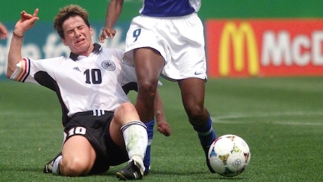 Das Tor von Bettina Wiegmann 46' | Deutschland - Brasilien | FIFA Frauenfussball-Weltmeisterschaft USA 1999™
