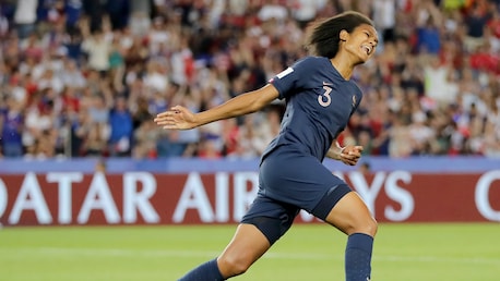 Il gol di Wéndèleine Thérèse Renard al 80' | Francia - USA | Coppa del Mondo Femminile FIFA, Francia 2019