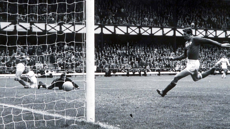 Le but de Ferenc Bene 58' | Union soviétique - Hongrie | Coupe du Monde de la FIFA, Angleterre 1966™