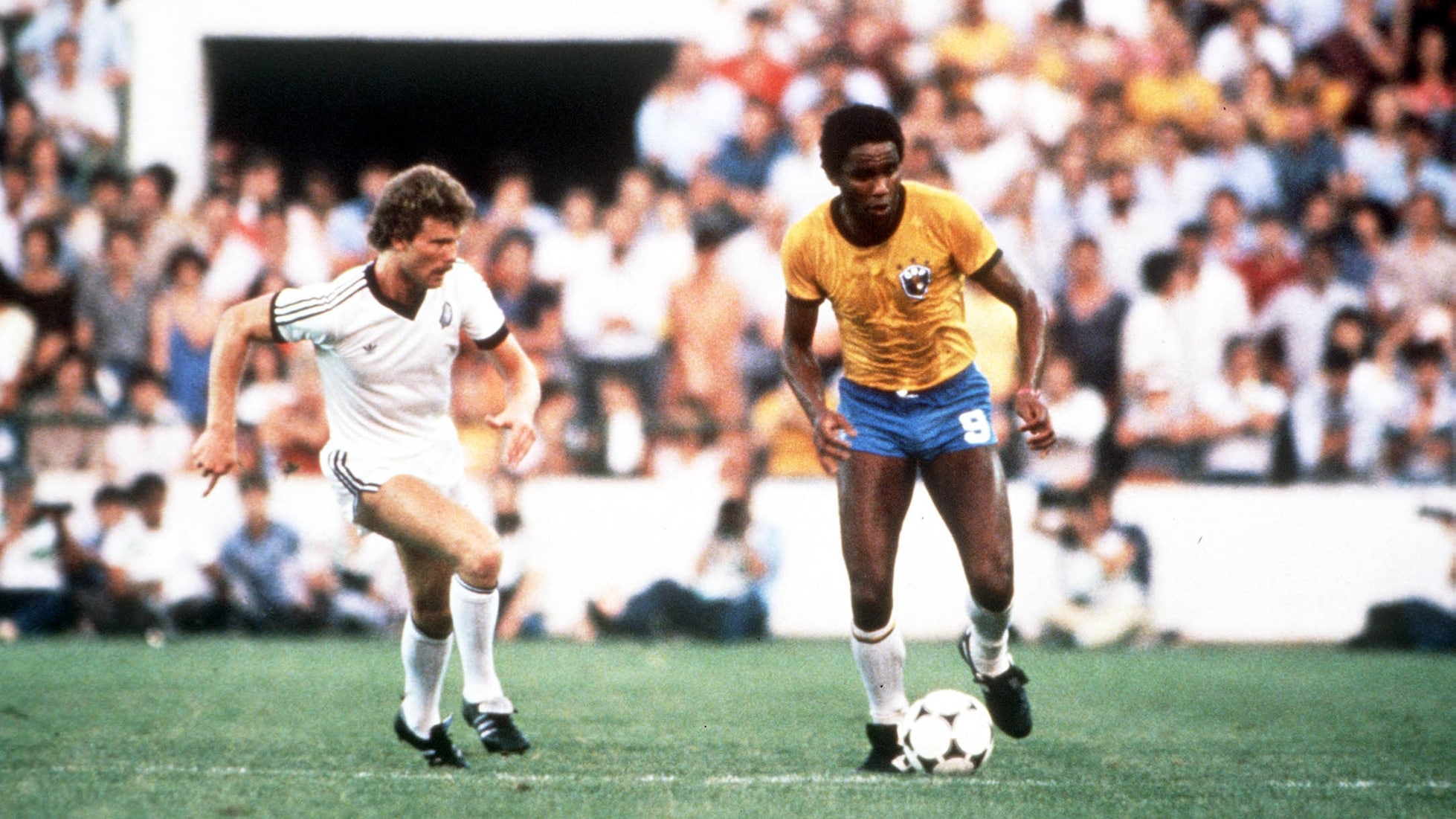 Tor von Serginho Chulapa 70' | Brasilien vs Neuseeland | FIFA Fussball-Weltmeisterschaft Spanien 1982™