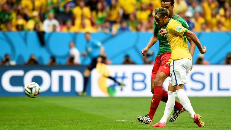 Neymar Goal 16 Cameroon V Brazil 2014 Fifa World Cup Brazil邃
