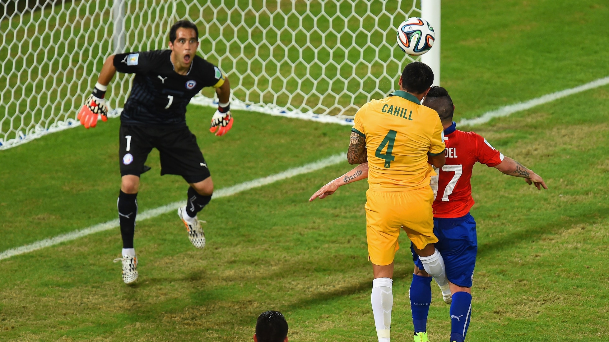 Tim Cahill Goal 34' | Chile v Australia | 2014 FIFA World Cup Brazil™