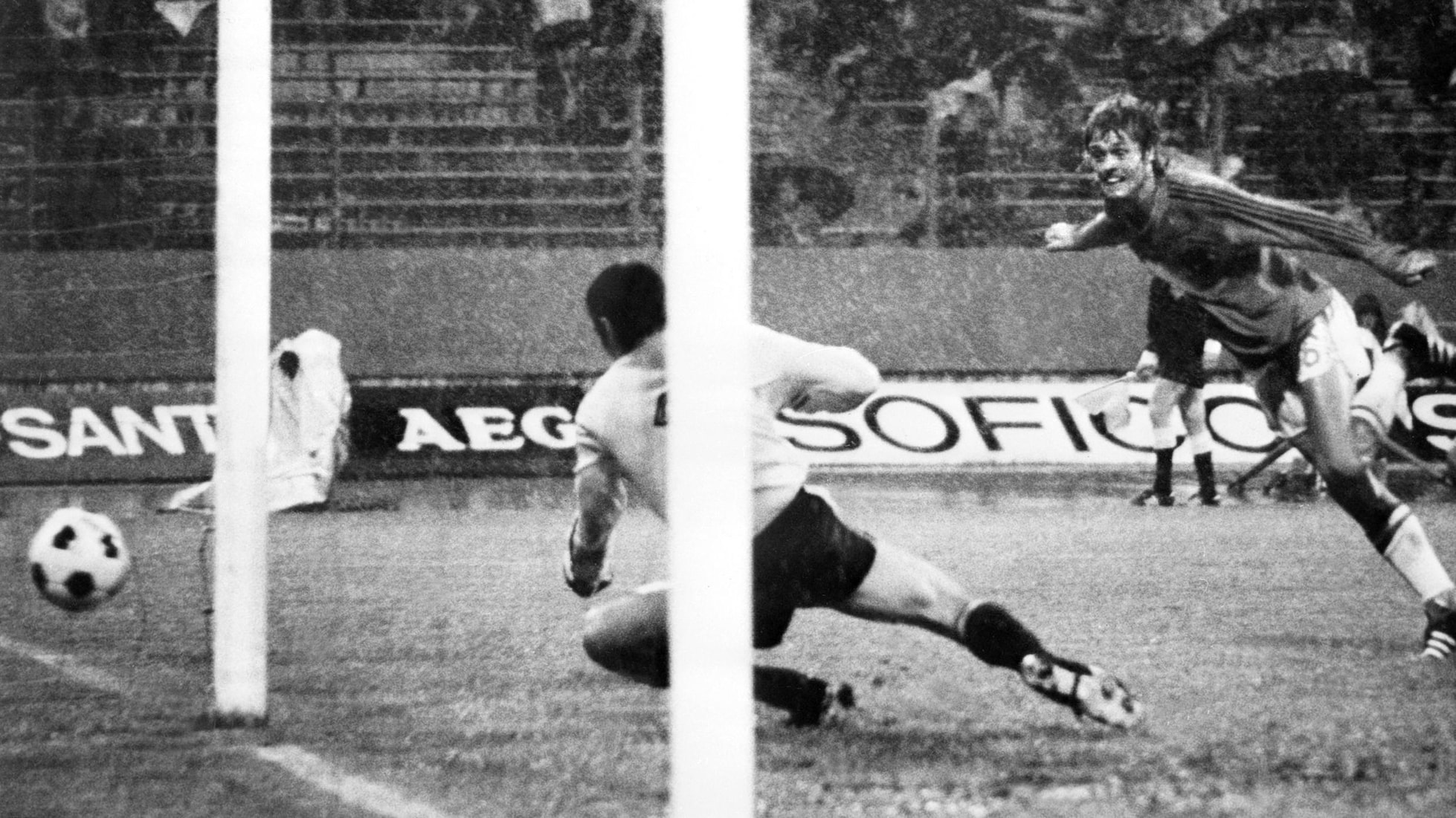 Johnny Rep Goal 73' | Netherlands vs Argentina | 1974 FIFA World Cup Germany™