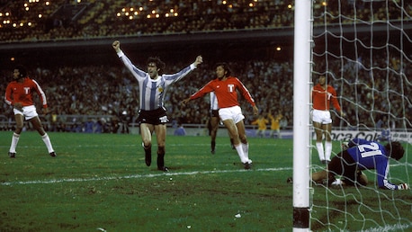 Le but de Mario Alberto Kempes 48' | Argentine - Pérou | Coupe du Monde de la FIFA, Argentine 1978™