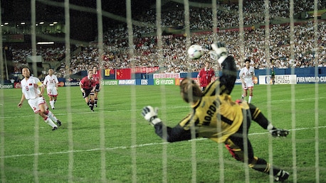 Le but de Sun Wen 72' | Norvège - RP Chine | Coupe du Monde de Football Féminin de la FIFA, Etats-Unis 99™