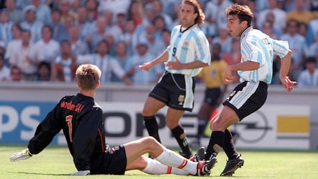 Claudio Javier López Goal 17' | Netherlands vs Argentina | 1998 FIFA World Cup France™
